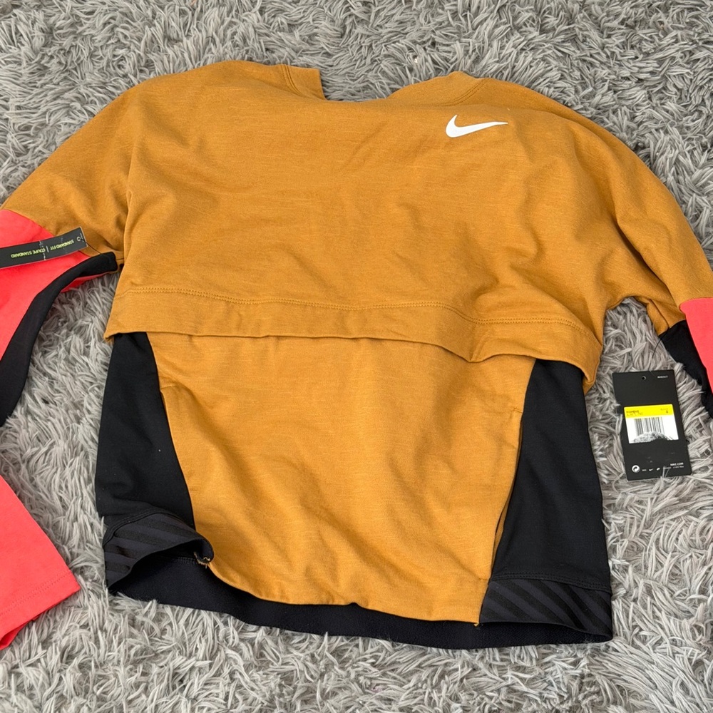 Nike Dri-FIT Tan Therma Sweatshirt